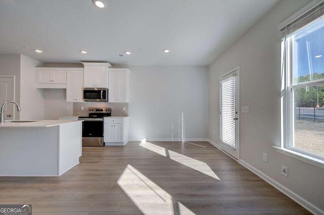 8098 Tiger Way 68, Riverdale, GA 30296