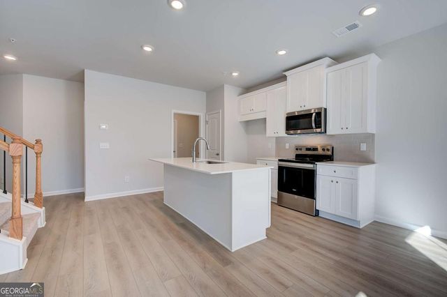 8098 Tiger Way 68, Riverdale, GA 30296