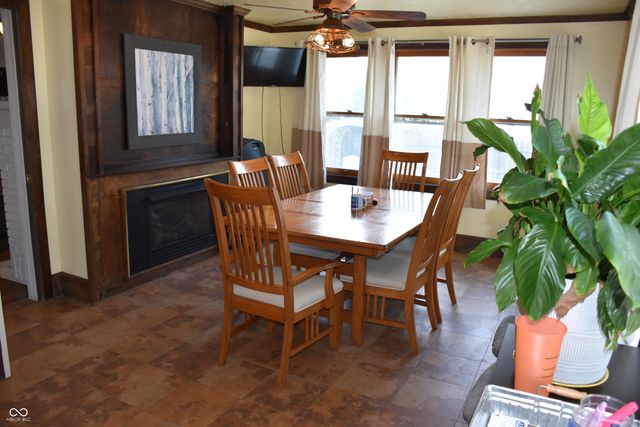 124 S Indiana Street, Mooresville, IN 46158