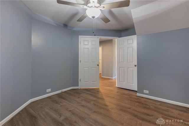 160 Old Pond Road, Springboro, OH 45066