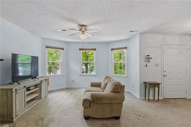 1112 Rockdale Drive, Winston-salem, NC 27104