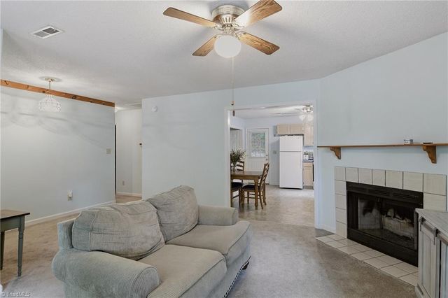 1112 Rockdale Drive, Winston-salem, NC 27104