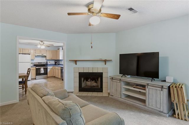 1112 Rockdale Drive, Winston-salem, NC 27104