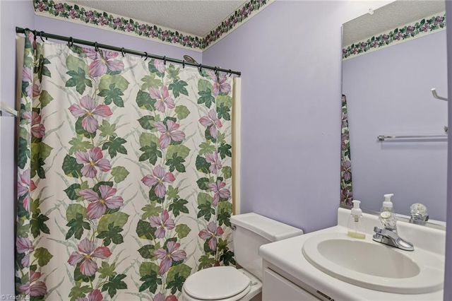 1112 Rockdale Drive, Winston-salem, NC 27104