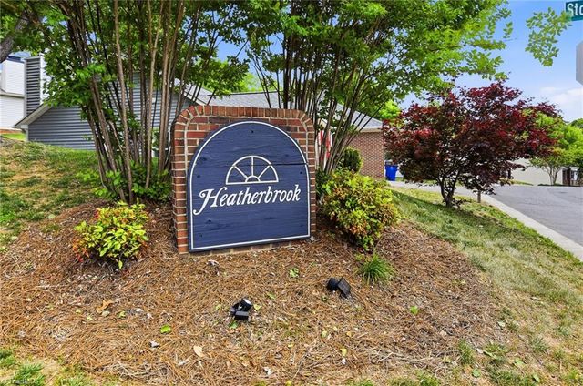 1112 Rockdale Drive, Winston-salem, NC 27104
