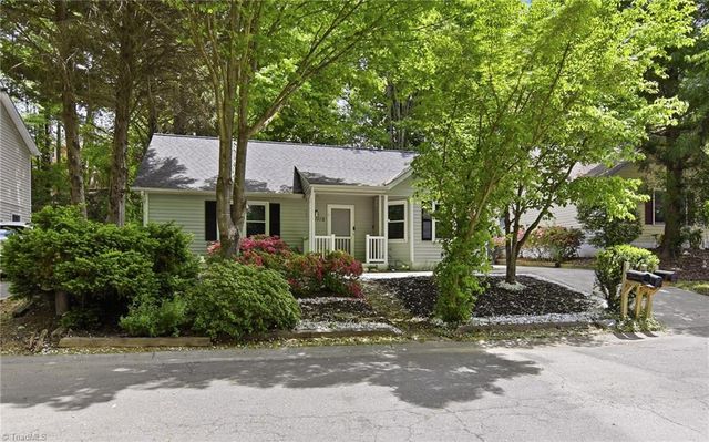 1112 Rockdale Drive, Winston-salem, NC 27104