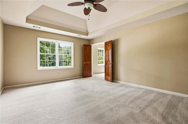 2571 Meadowglen Trail, Snellville, GA 30078