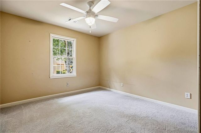 2571 Meadowglen Trail, Snellville, GA 30078