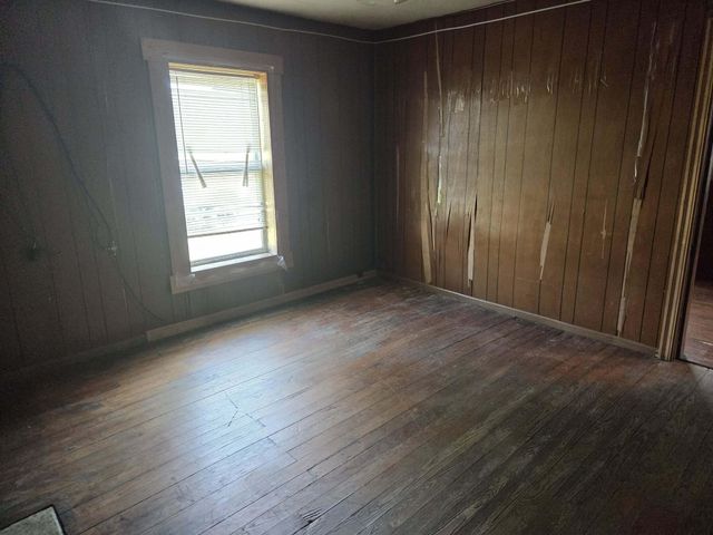 517 Cantrill Street, Irvine, KY 40336