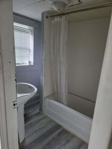 517 Cantrill Street, Irvine, KY 40336