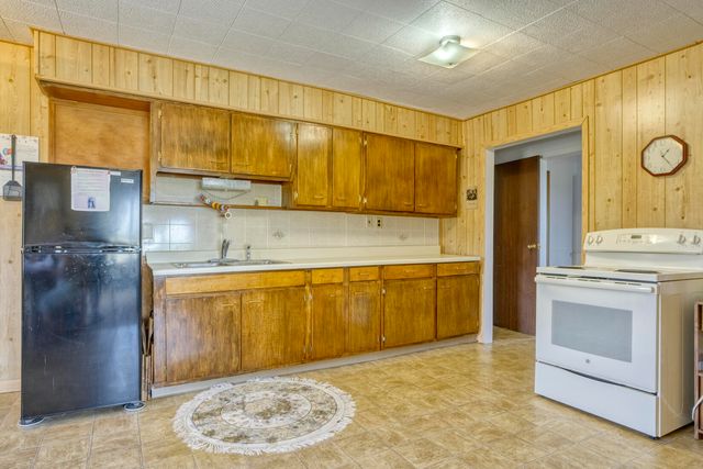 14273 N In-49, Wheatfield, IN 46392