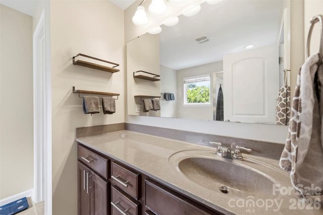 11206 Pond Valley Court, Charlotte, NC 28269
