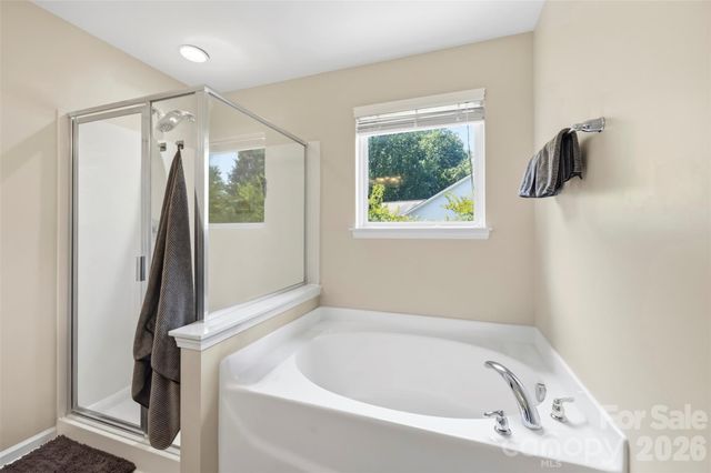 11206 Pond Valley Court, Charlotte, NC 28269