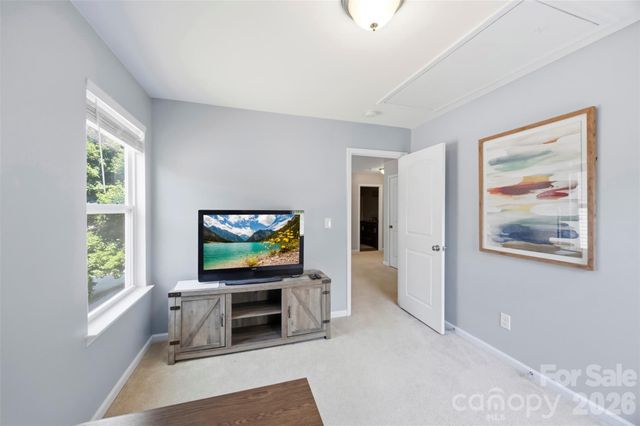 11206 Pond Valley Court, Charlotte, NC 28269