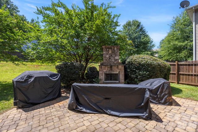 11206 Pond Valley Court, Charlotte, NC 28269