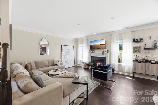 11206 Pond Valley Court, Charlotte, NC 28269