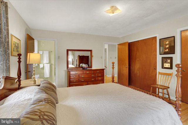 1100 BUTTER RD, Dover, PA 17315