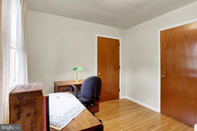 1100 BUTTER RD, Dover, PA 17315