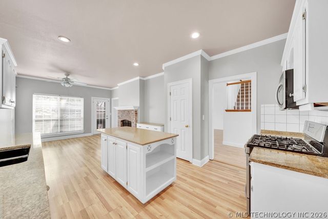 10304 E 90th Street North, Owasso, OK 74055