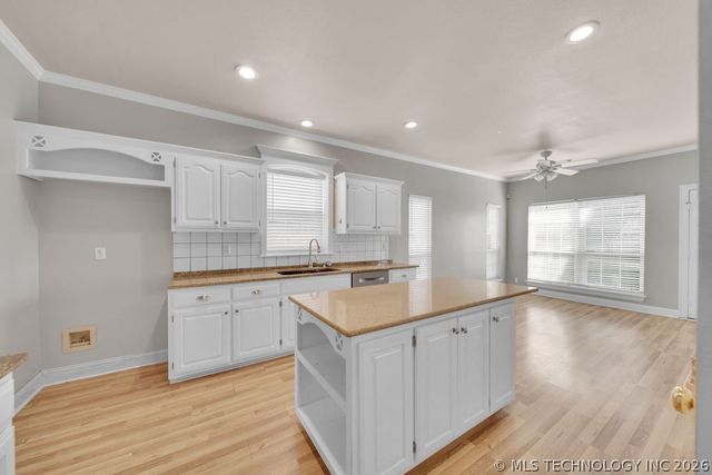 10304 E 90th Street North, Owasso, OK 74055