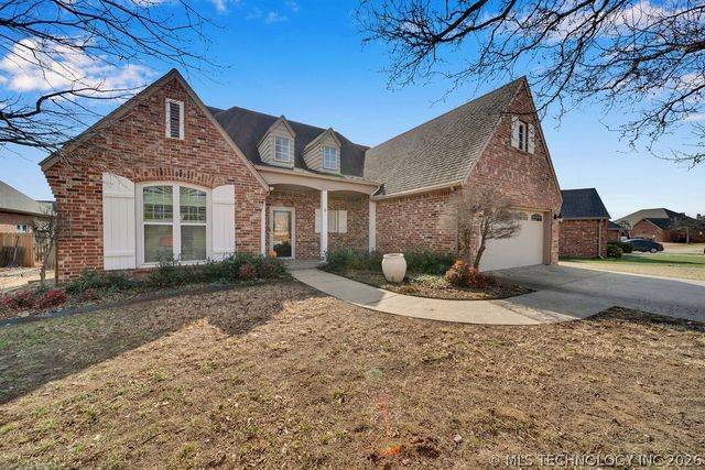 10304 E 90th Street North, Owasso, OK 74055