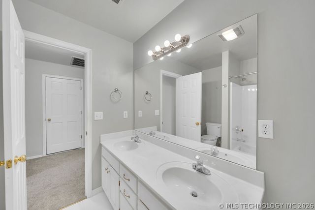 10304 E 90th Street North, Owasso, OK 74055