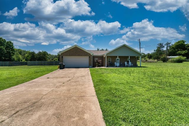 1306 Oakgrove Road, Royal, AR 71968