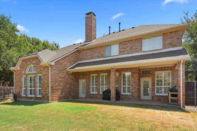 2105 Birdwood Circle, Corinth, TX 76210