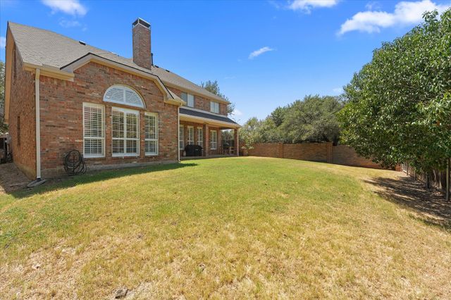 2105 Birdwood Circle, Corinth, TX 76210