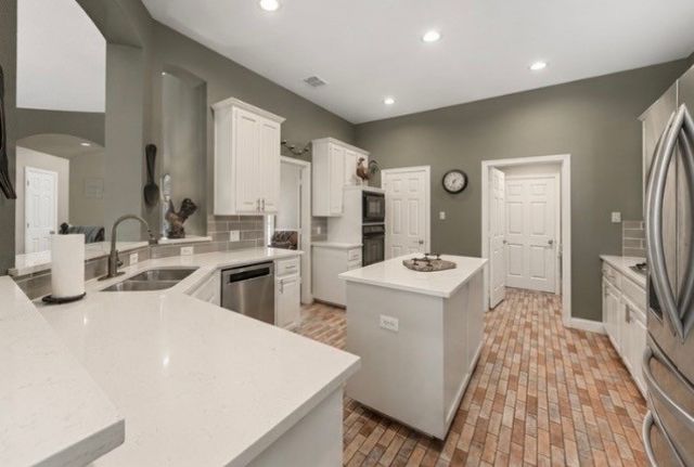2105 Birdwood Circle, Corinth, TX 76210
