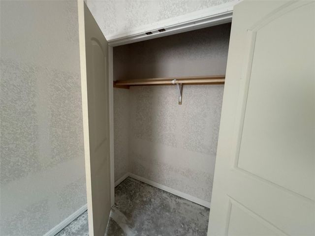 109 Knockout Rose DR, San Marcos, TX 78666