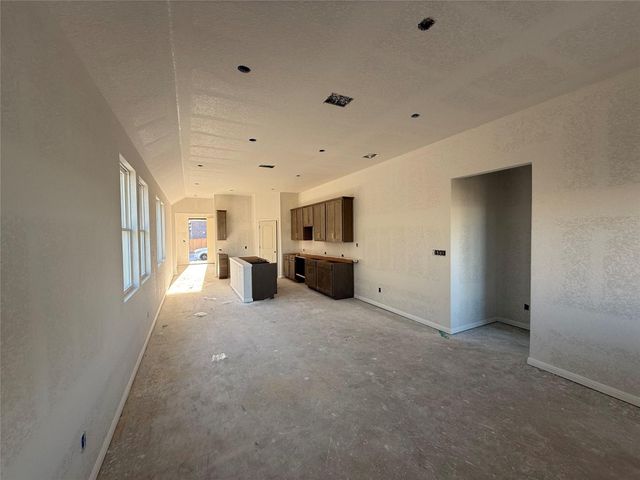 109 Knockout Rose DR, San Marcos, TX 78666