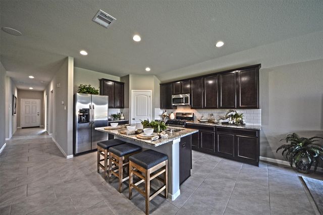 8515 Ideal Drive, Rosharon, TX 77583