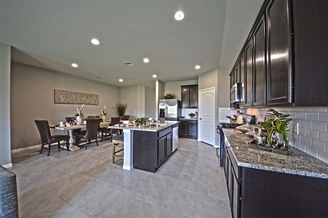 8515 Ideal Drive, Rosharon, TX 77583