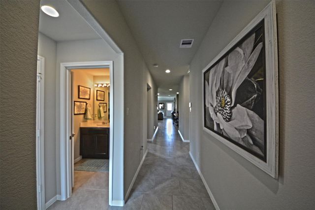 8515 Ideal Drive, Rosharon, TX 77583