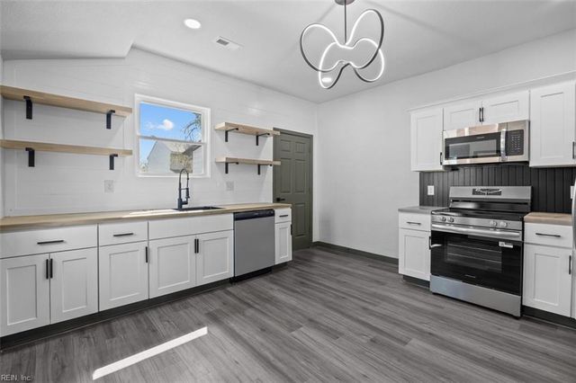 1234 22nd ST, Newport News, VA 23607