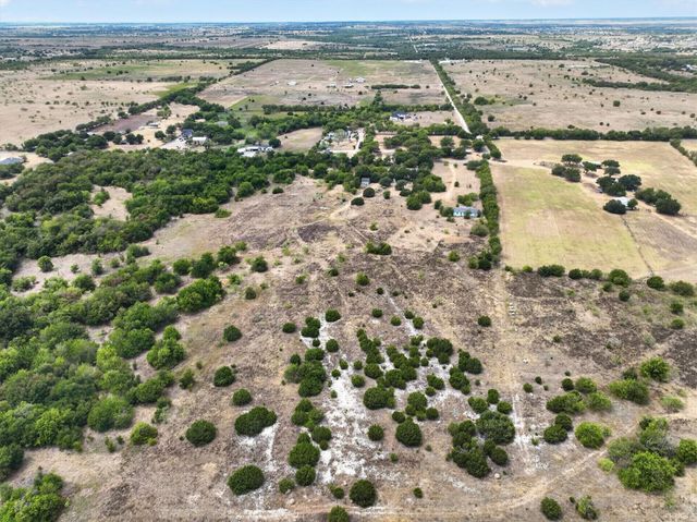 8620 County Road 1014, Joshua, TX 76058