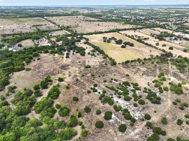 8620 County Road 1014, Joshua, TX 76058