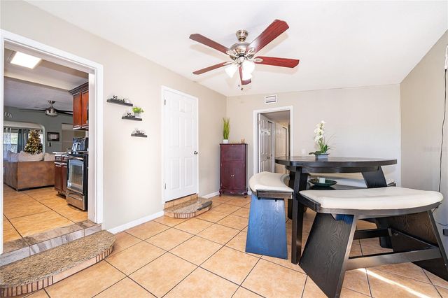 944 HALSTEAD STREET, Deltona, FL 32725