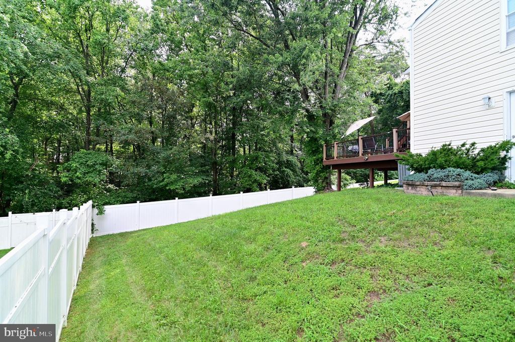3407 WAYNESWOOD RD, Fort Washington, MD 20744