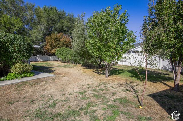 492 W INDIAN CAMP RD, Ogden, UT 84404