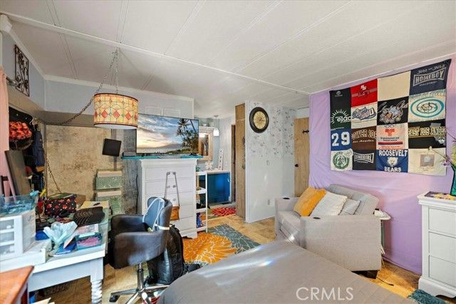 1081 W Arrow Highway 46, Azusa, CA 91702