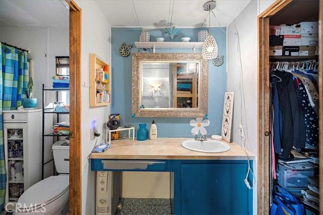 1081 W Arrow Highway 46, Azusa, CA 91702