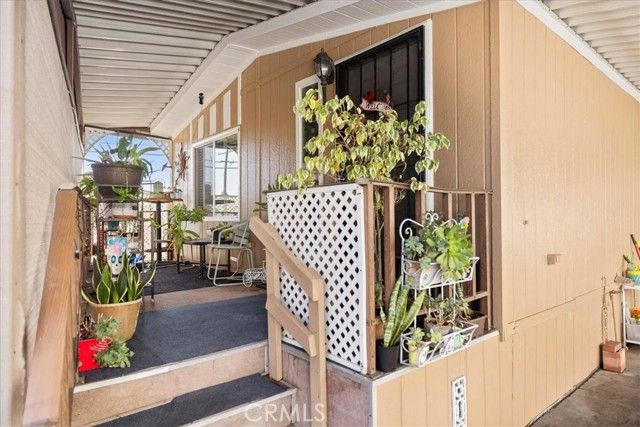 1081 W Arrow Highway 46, Azusa, CA 91702