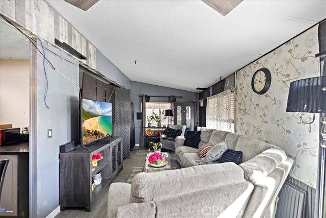 1081 W Arrow Highway 46, Azusa, CA 91702