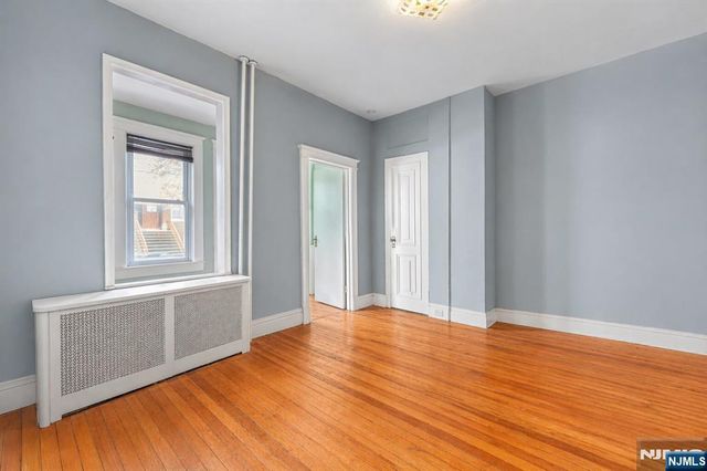 216 6th Street, Fairview, NJ 07022