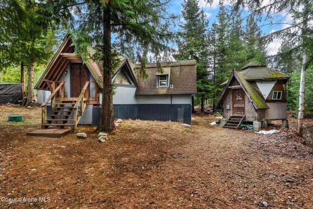 762 High Rd, Sandpoint, ID 83864