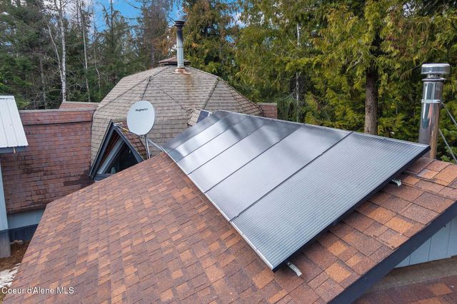 762 High Rd, Sandpoint, ID 83864