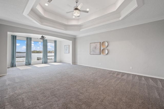 8830 Cross Country Drive, Houston, TX 77346