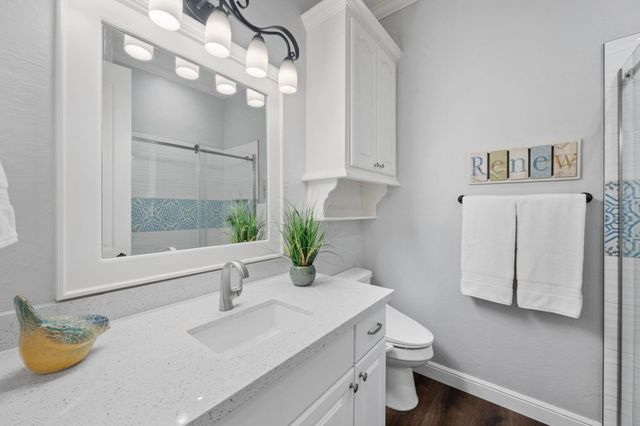 8830 Cross Country Drive, Houston, TX 77346